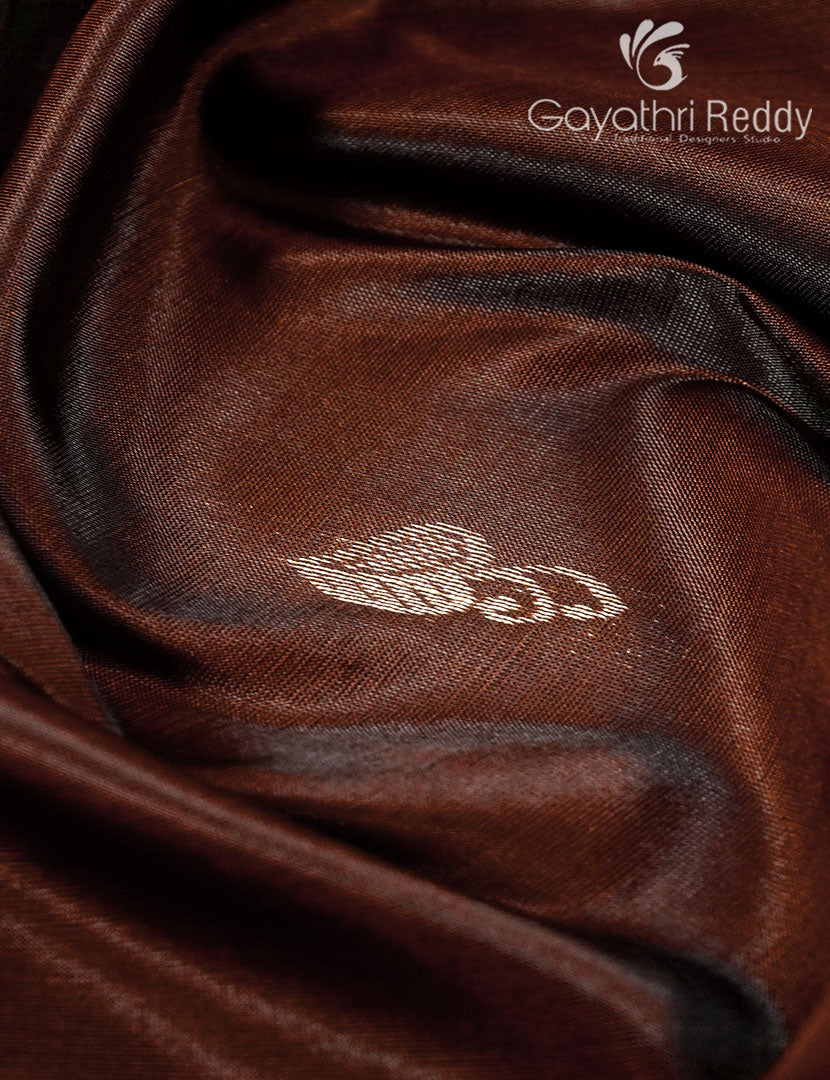 LIGHT WEIGHT KANCHI PATTU-KP8653