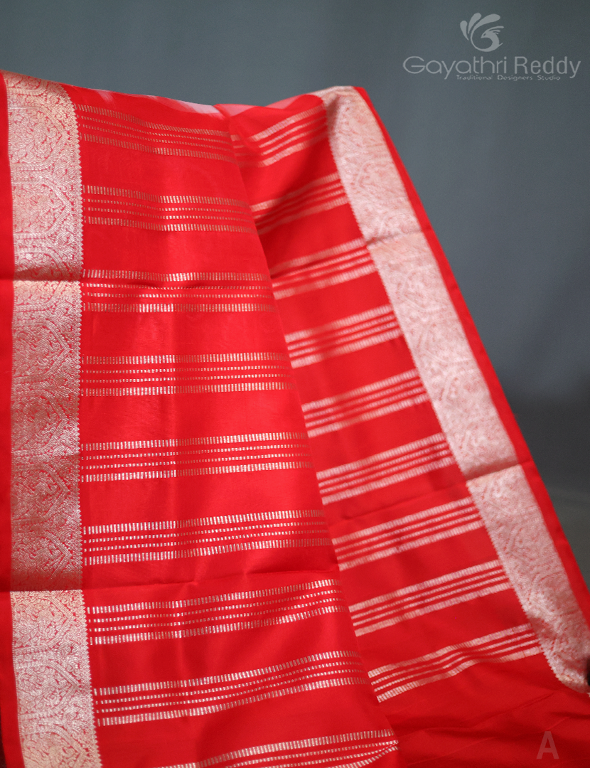 PURE VENKATGIRI PATTU-VP1008