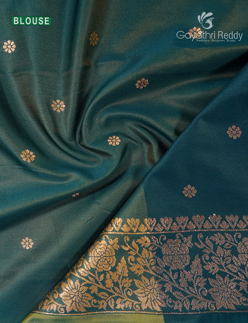 Semi Kanchipuram Art Silk Saree in Mehendi Green