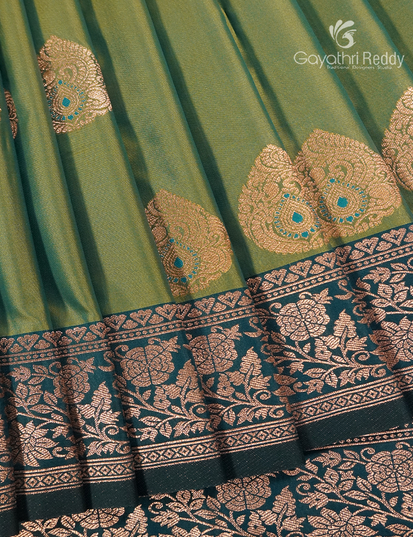 Semi Kanchipuram Art Silk Saree in Mehendi Green