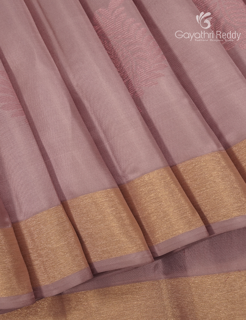 Pure Kanchipuram Silk Saree in Pastel Peach ( Small Borders )