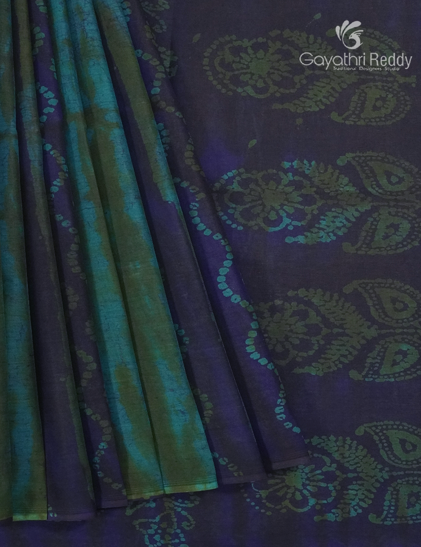 Cotton Batik Print Saree in Navy Blue and Sea Green