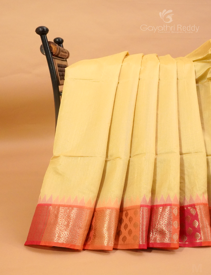 SEMI KHADI PATTU-SKP632