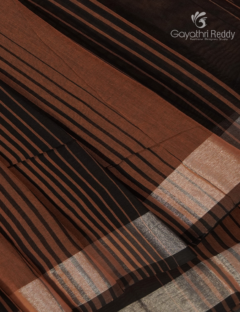 Pure Kanchi Cotton Saree in Brown and Deep Brown