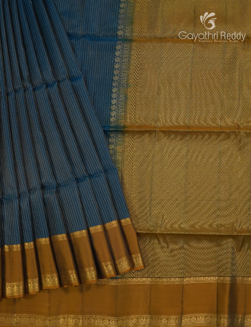 Pure  Kanchipuram Light Weight Silk Saree in Deep Peacock Blue and Deep Mustard