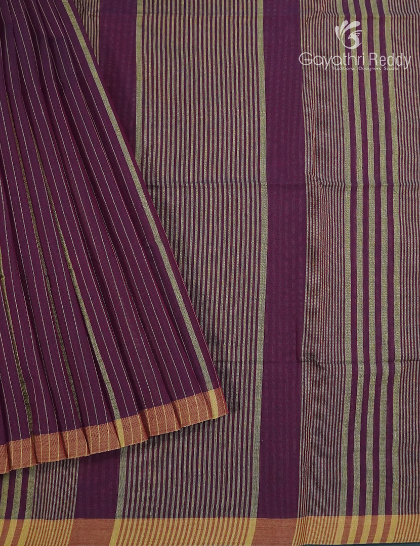 Pure Handloom Cotton Saree in Deep Burgundy