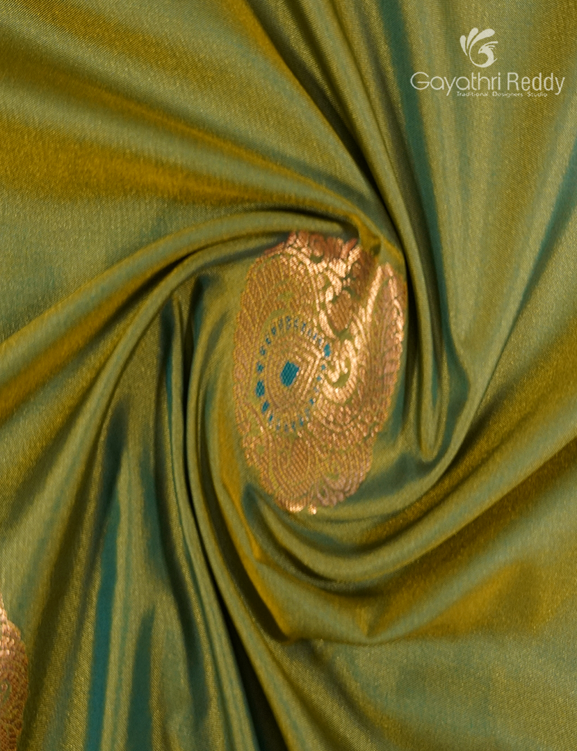 Semi Kanchipuram Art Silk Saree in Mehendi Green