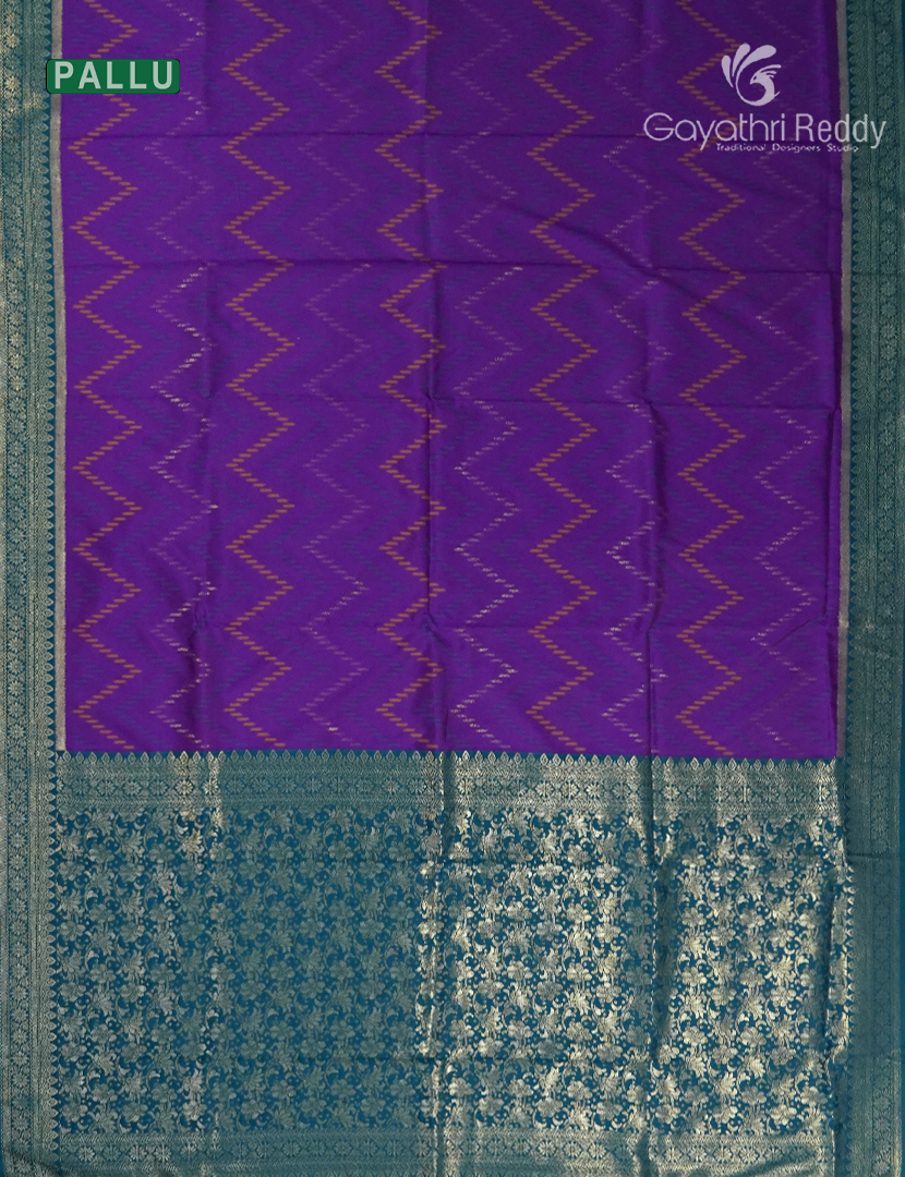 Semi Kanchipuram Silk Saree in Deep Purple and  Rama Green