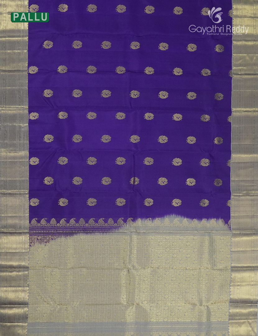 Pure Kanchipuram Vintage Silk Saree ( Medium Border ) in Deep Violet and Grey