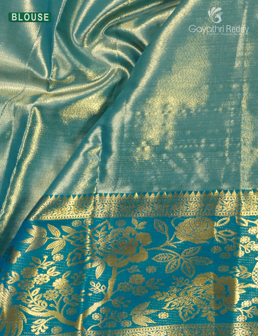 Semi Kanchipuram Silk Saree in Lime Yellow and Rama Green