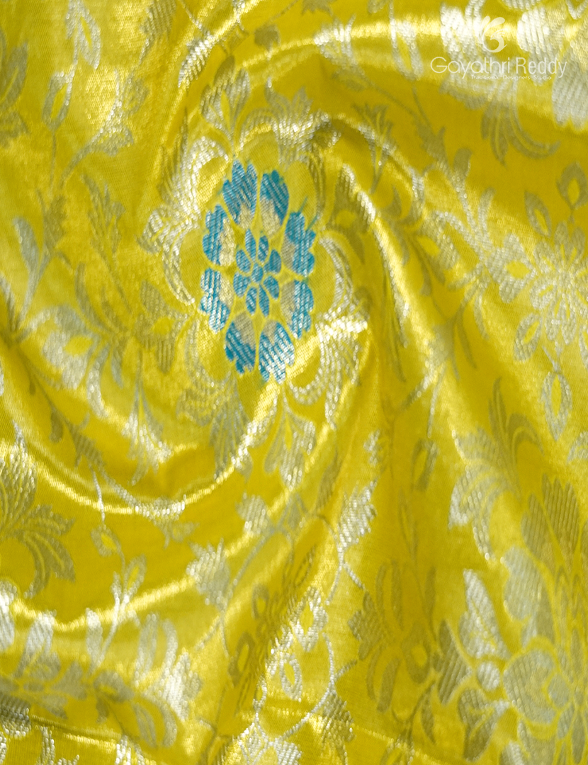 Semi Kanchipuram Silk Saree in Lime Yellow and Rama Green