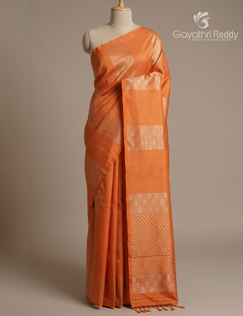 Pure  Kanchipuram Light Weight Silk Saree in Orange