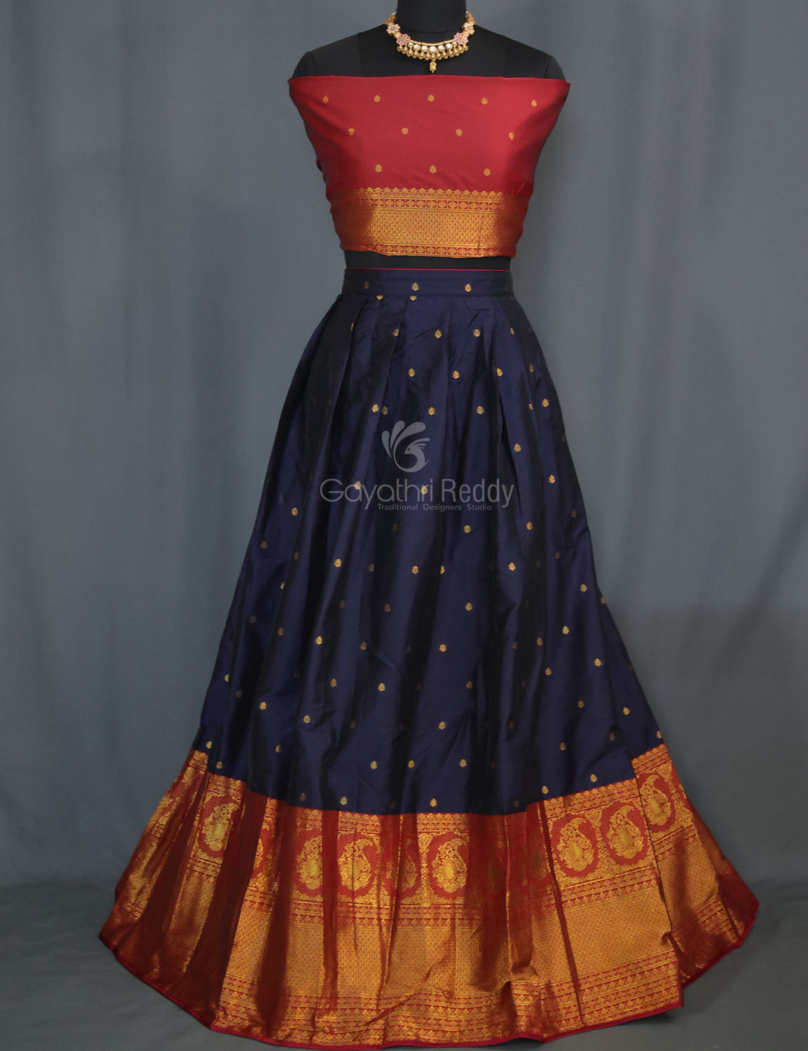 FANCY LEHENGAS-FL349