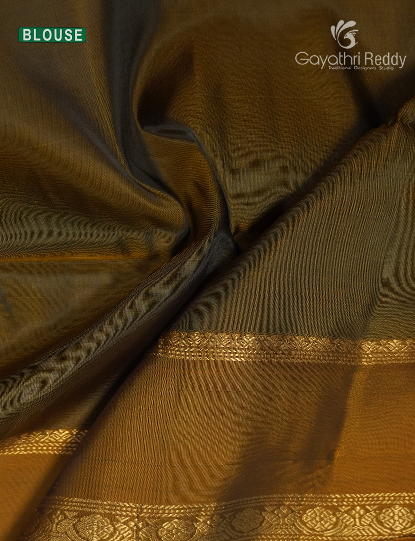 Pure  Kanchipuram Light Weight Silk Saree in Deep Peacock Blue and Deep Mustard
