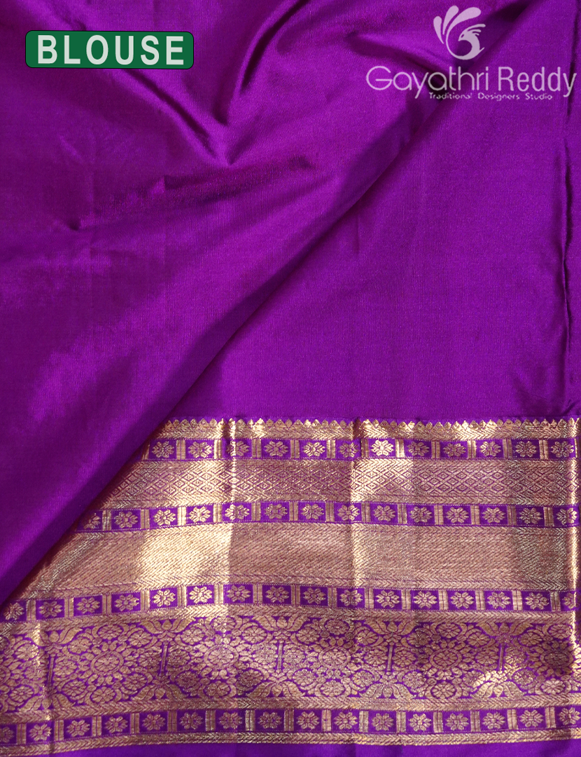 KANCHI PATTU-KP8263