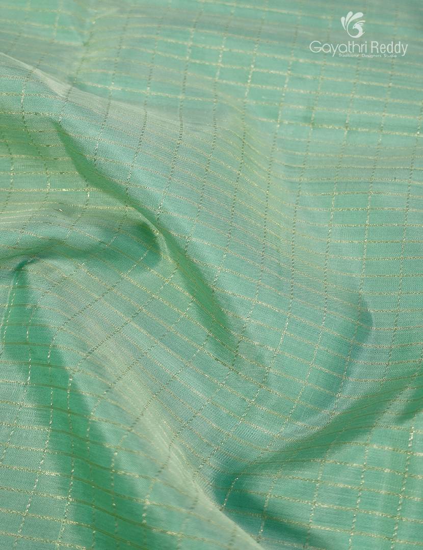 Pure Kanchipuram Vintage Silk Saree  in Aqua Blue and Sea Blue
