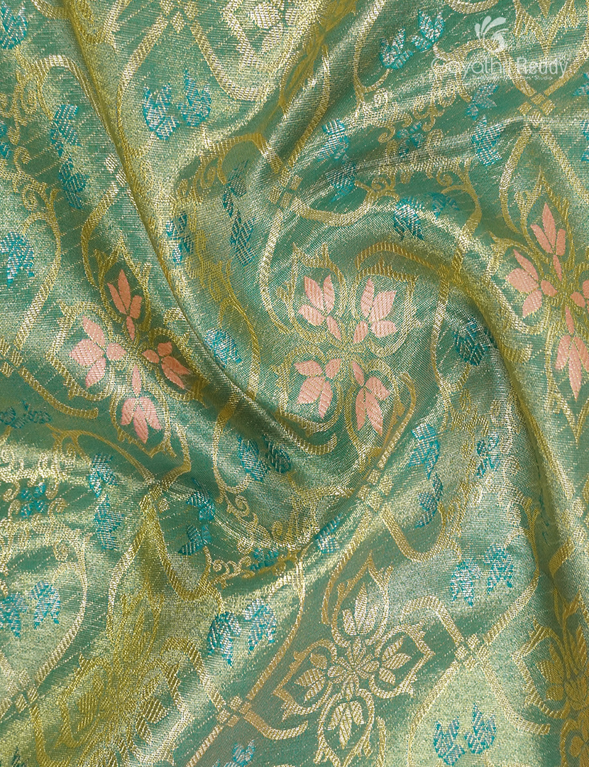 Semi Kanchipuram Silk Saree in Pista Green  and Onion Peach