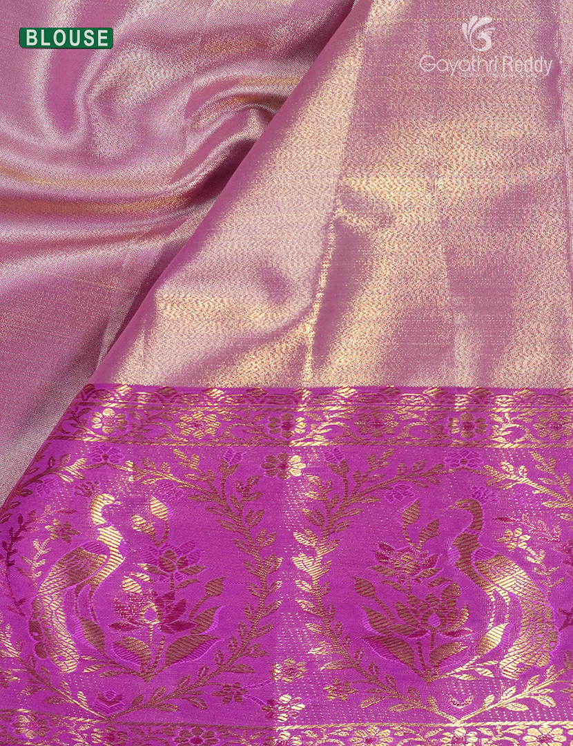 Semi Kanchipuram Silk Saree in Pista Green  and Magenta
