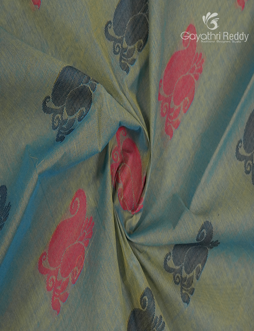 Pure Kanchi Cotton Saree in Grey