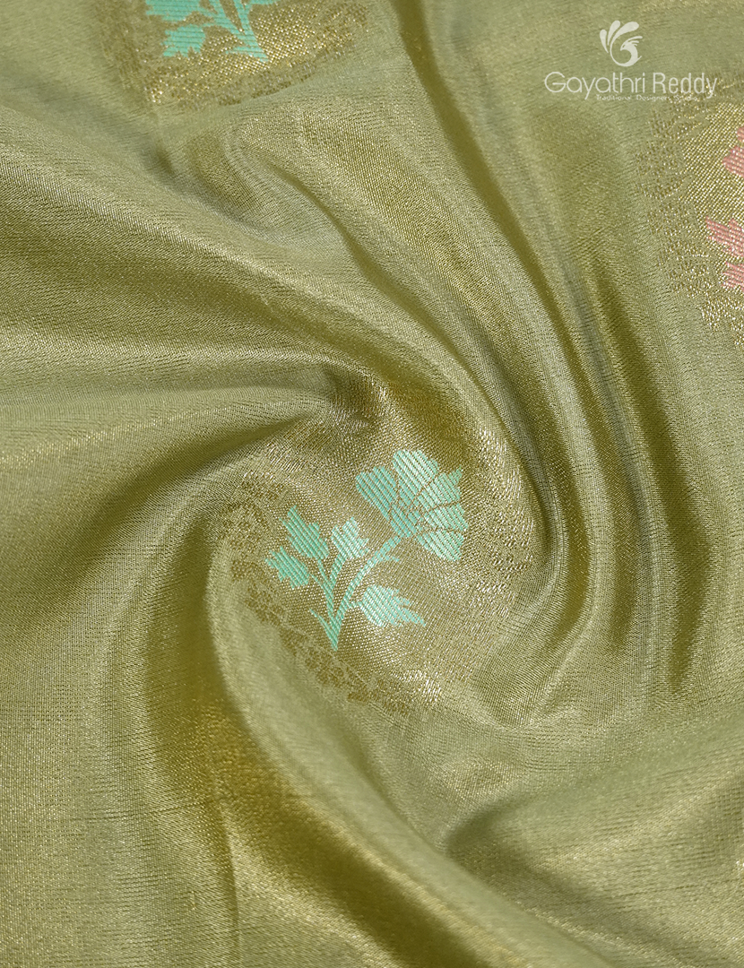 Semi Kanchipuram Silk Fancy Saree in Leaf Green