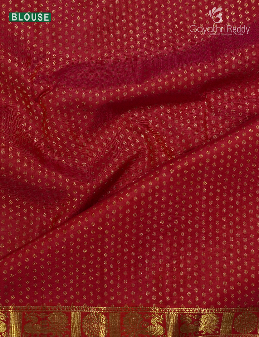 Pure Kanchipuram Vintage Silk Saree in Black and Red