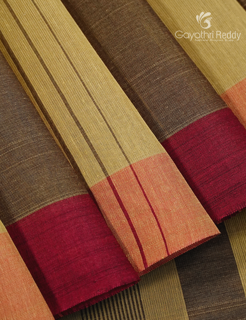 Pure Handloom Cotton Saree in Khakhi Green and Deep Olive