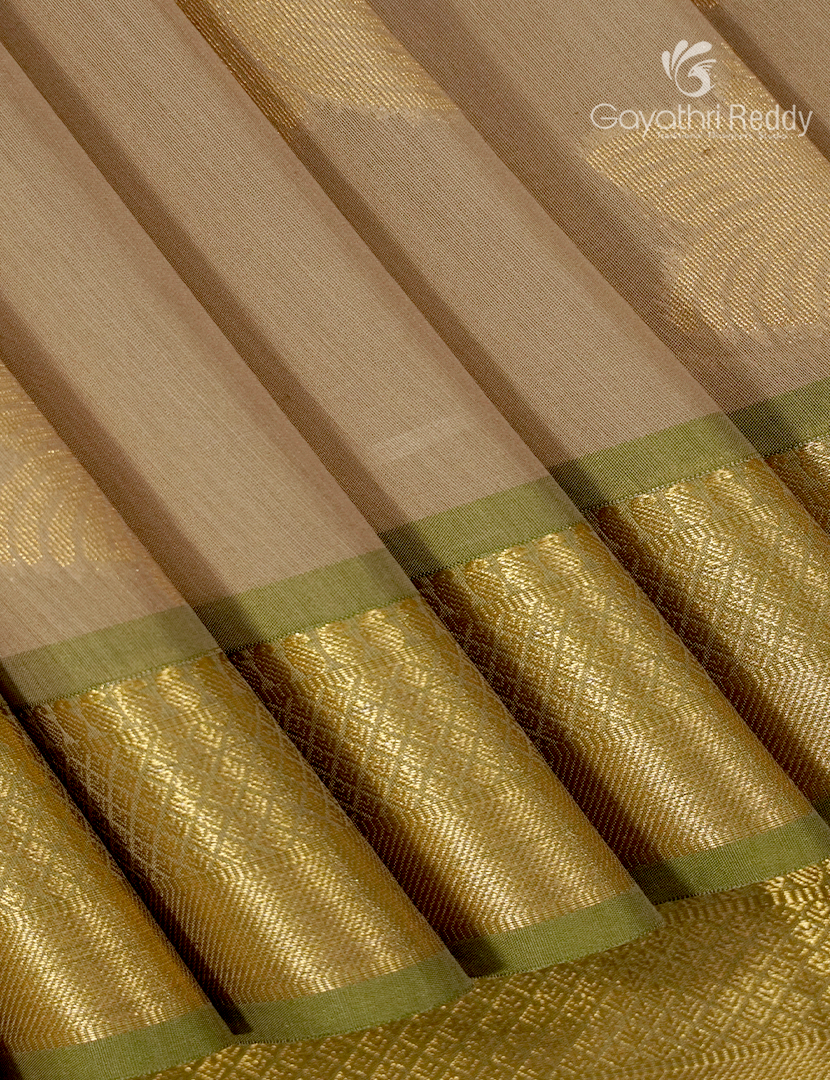Kanchipuram Sico Saree in Cream and Green
