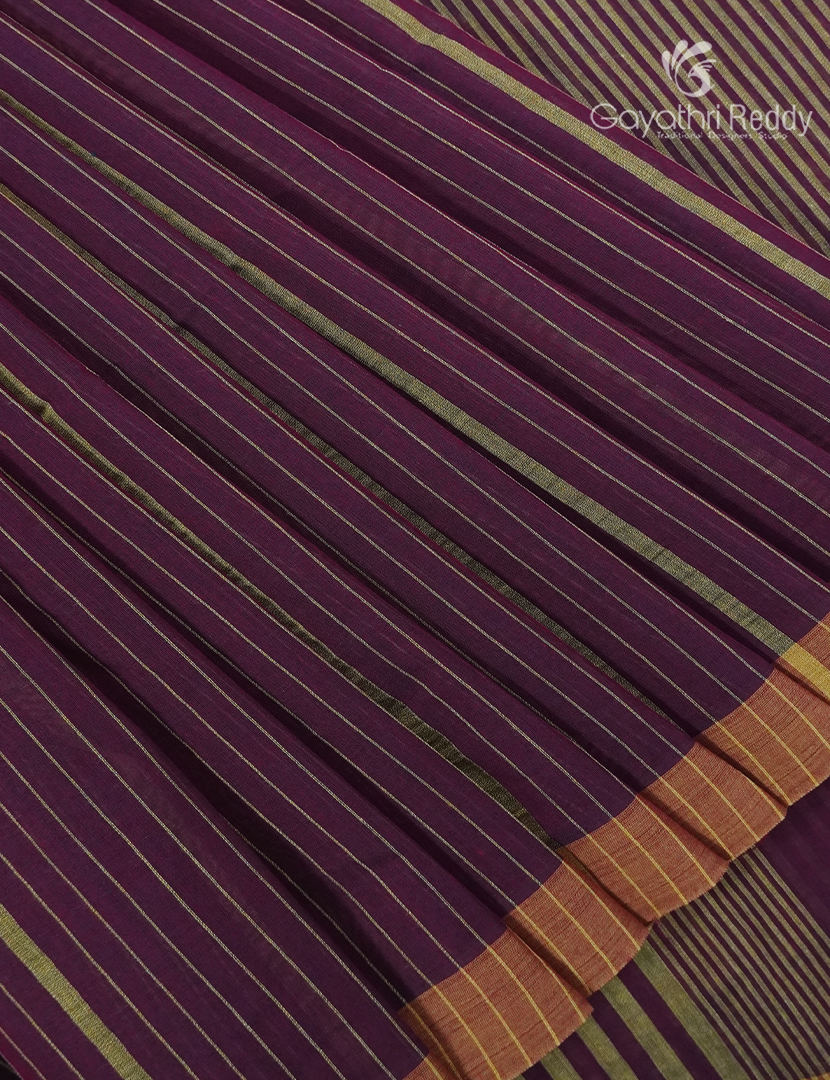 Pure Handloom Cotton Saree in Deep Burgundy