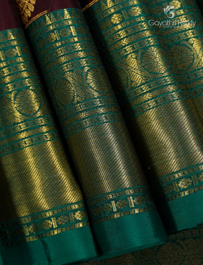 Pure Kanchipuram Silk Saree in Deep Brown and Deep Peacock Green