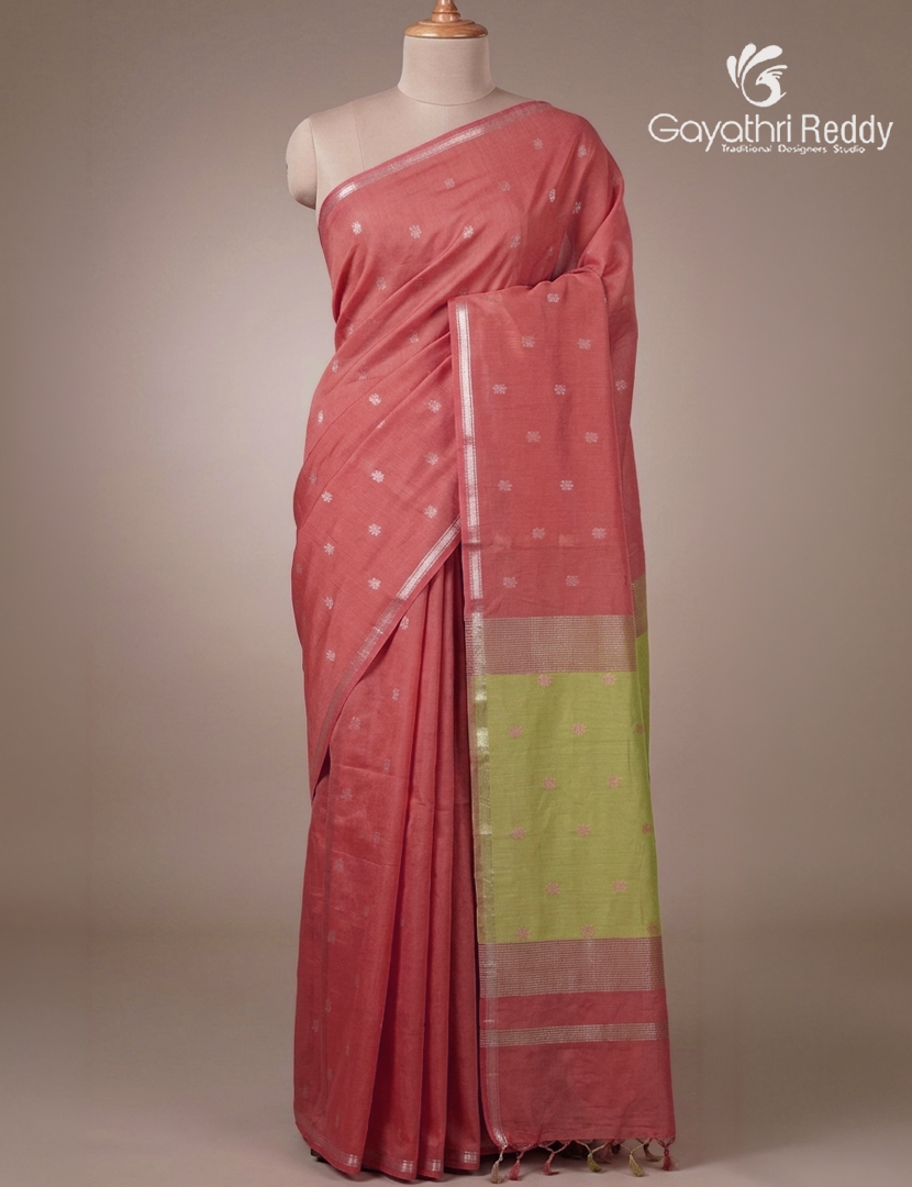 Kanchipuram Sico Saree in Peach and Khakhi Green