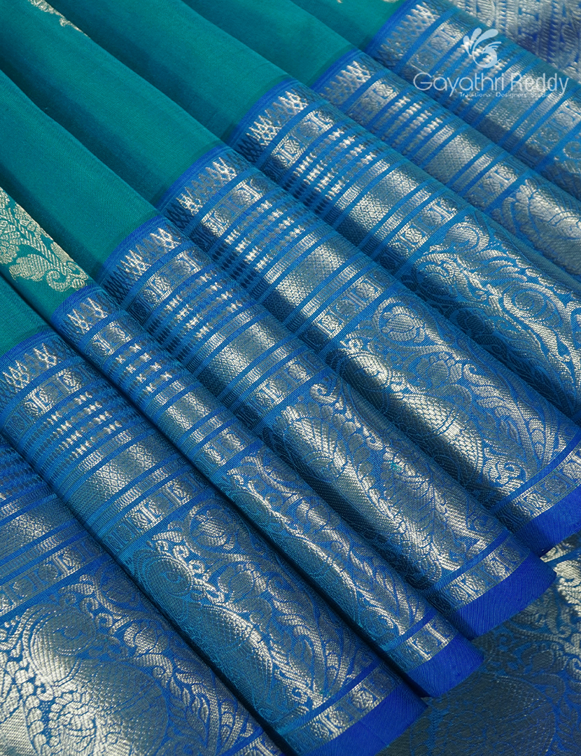 Pure Venkatagiri Silk Saree in Peacock Green and Blue