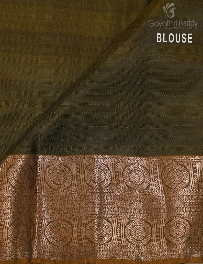 KANCHI LIGHT WEIGHT PATTU-KP6880