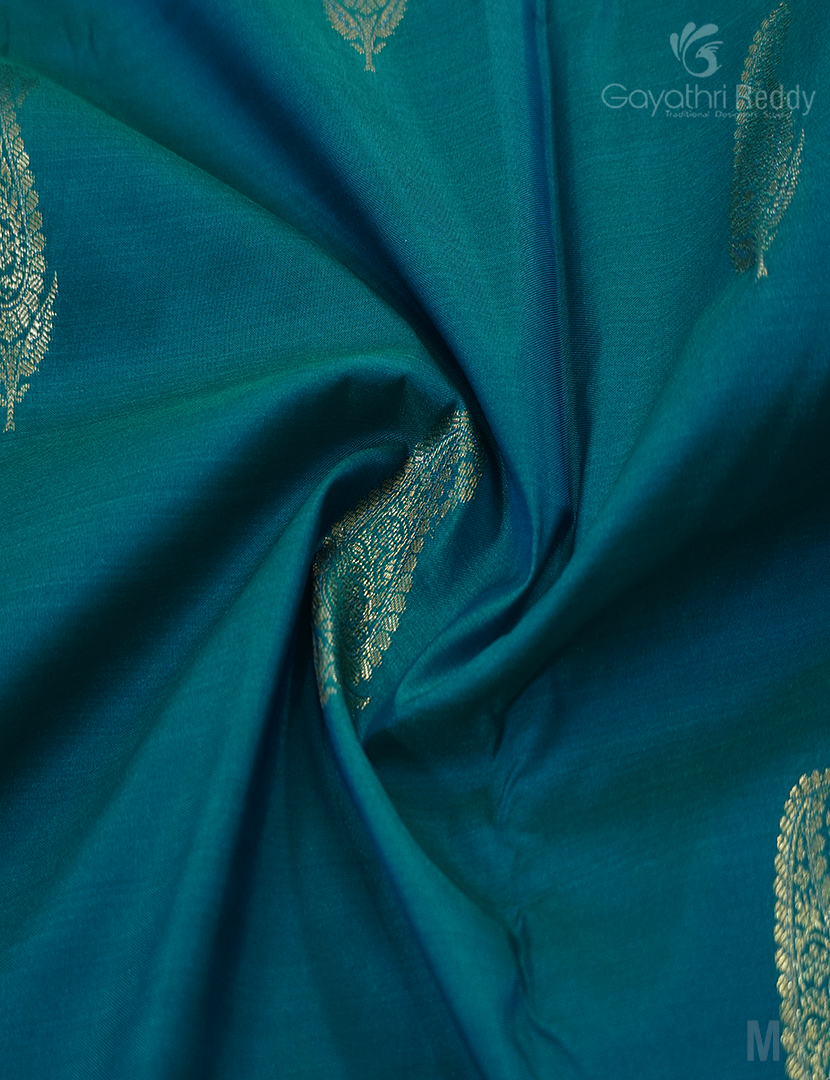 SEMI KANCHI PATTU-SP1801