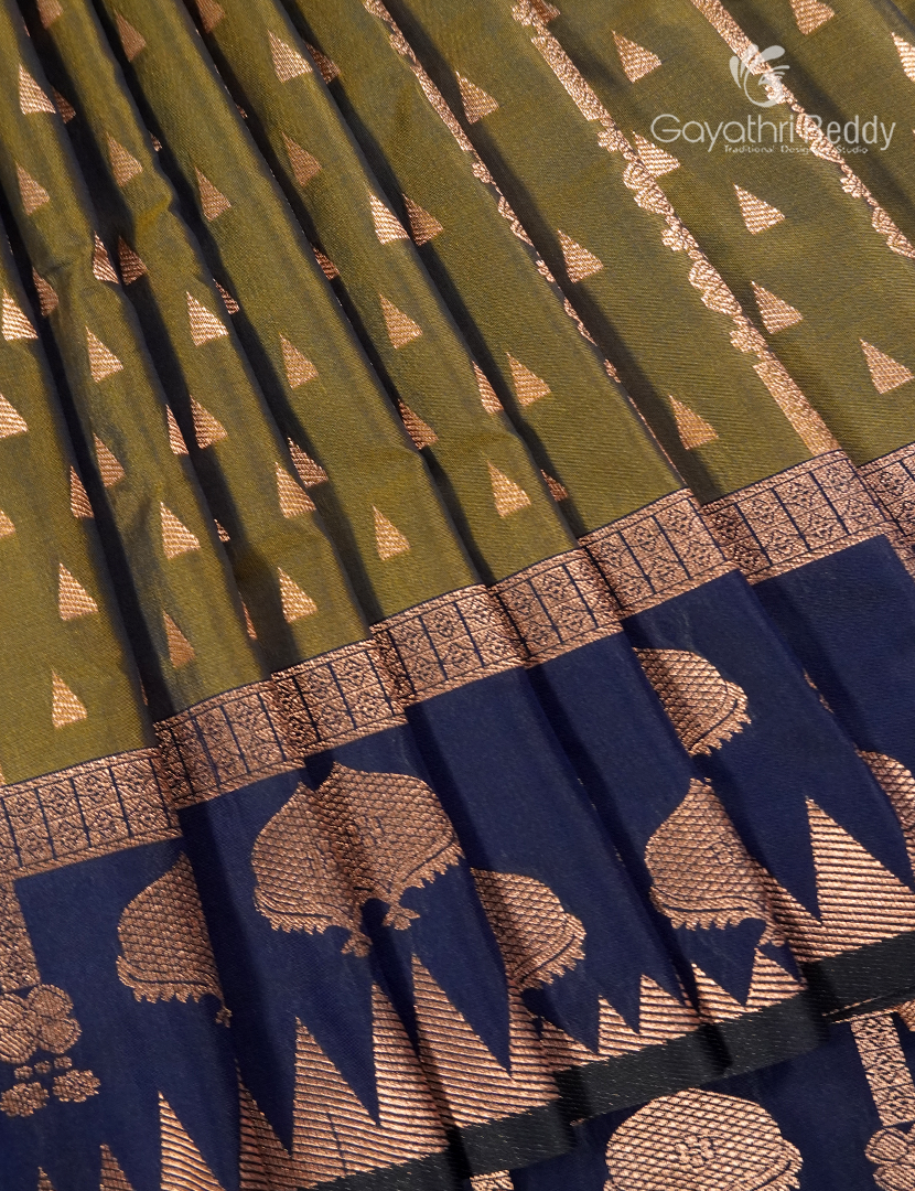 Semi Kanchipuram Art Silk Saree in Mehendi Green