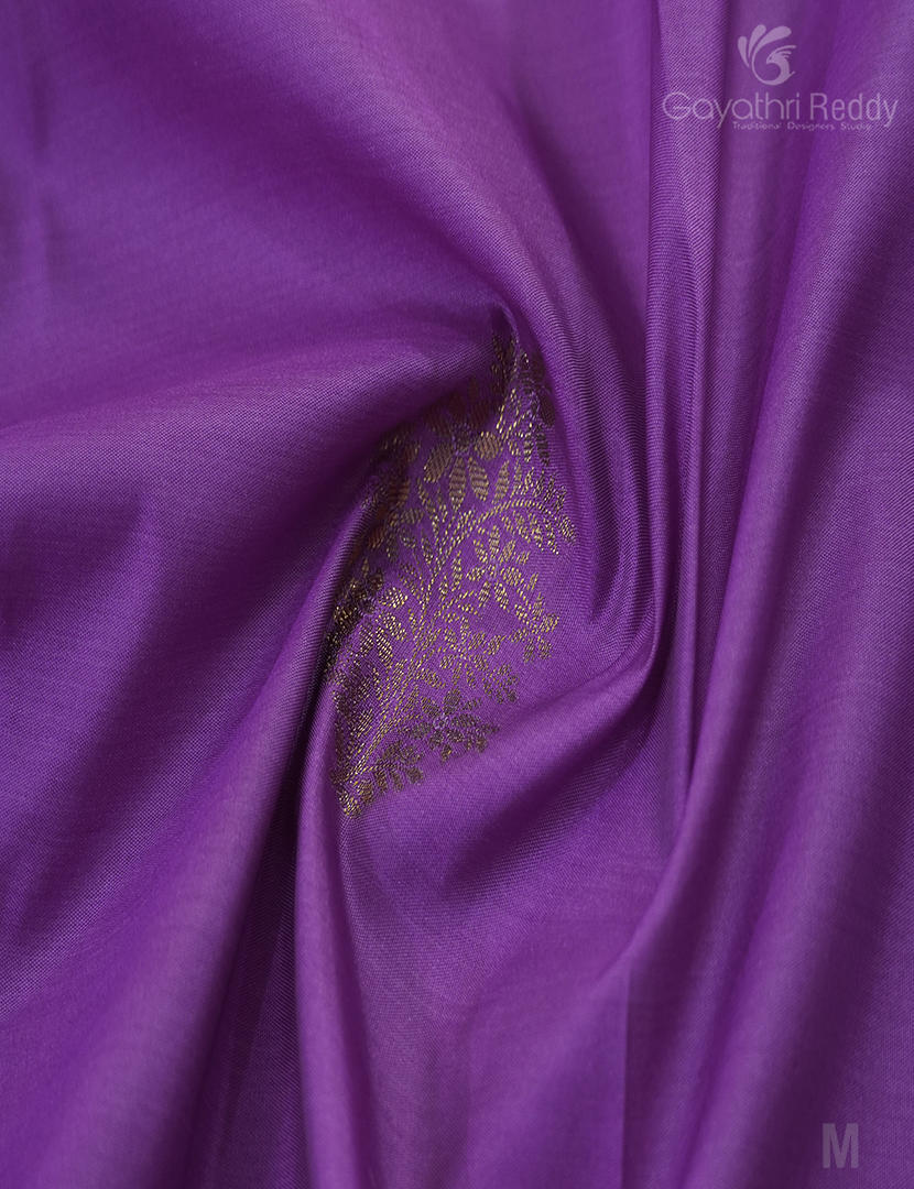 SEMI KANCHI PATTU-SP1802