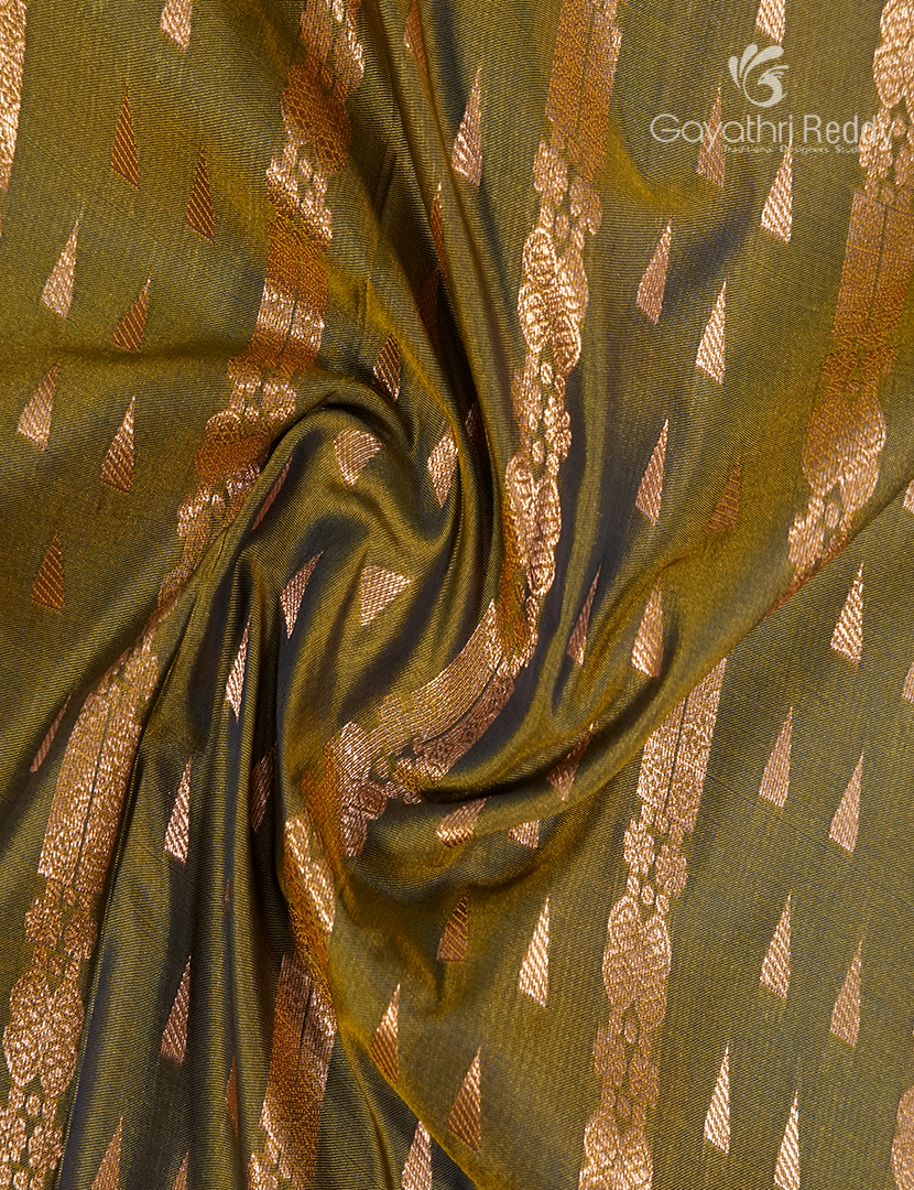 Semi Kanchipuram Art Silk Saree in Mehendi Green