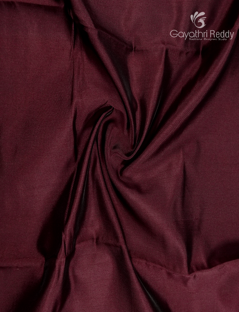 Semi Gadwal Saree in Brown and Deep Red