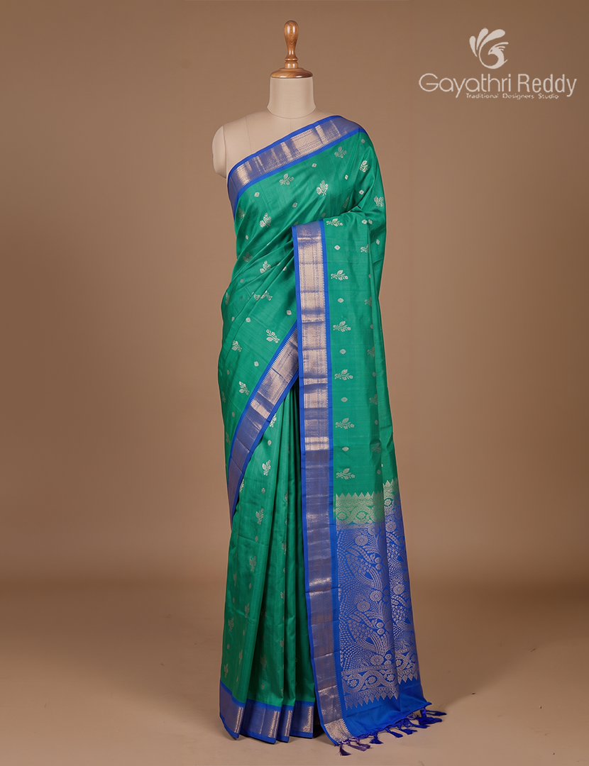 Light weight kanchipuram Silk Saree in Sea green and Cyan Blue