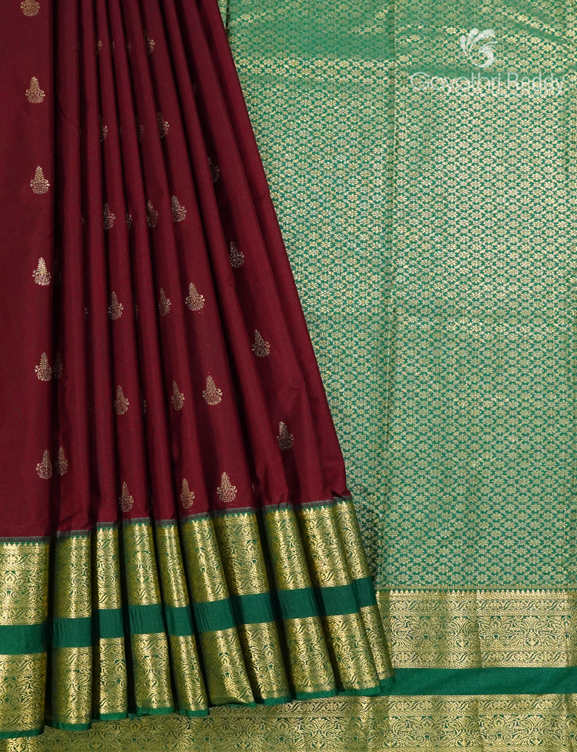 Semi Kanchipuram Silk Saree in Deep Maroon and Deep Rama Green