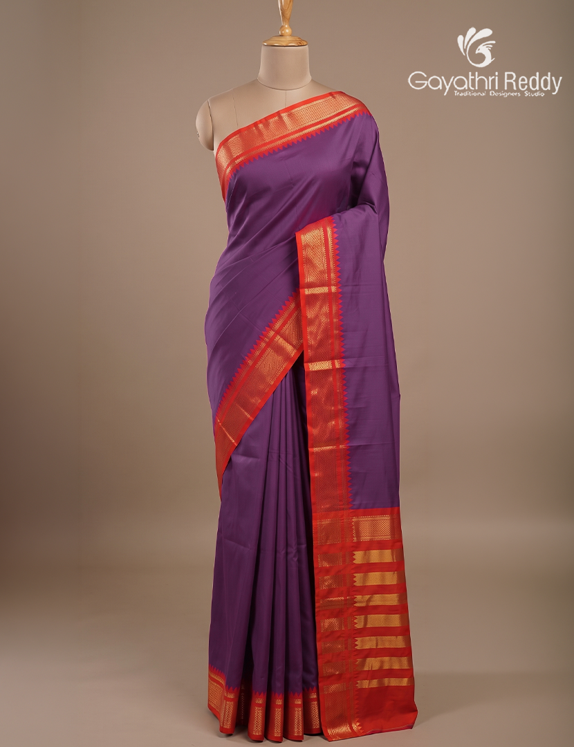 Semi Gadwal Saree in Grape Wine and Red