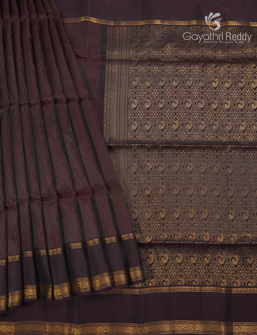 Pure  Kanchipuram Light Weight Silk Saree in Brown and Deep Choco Brown