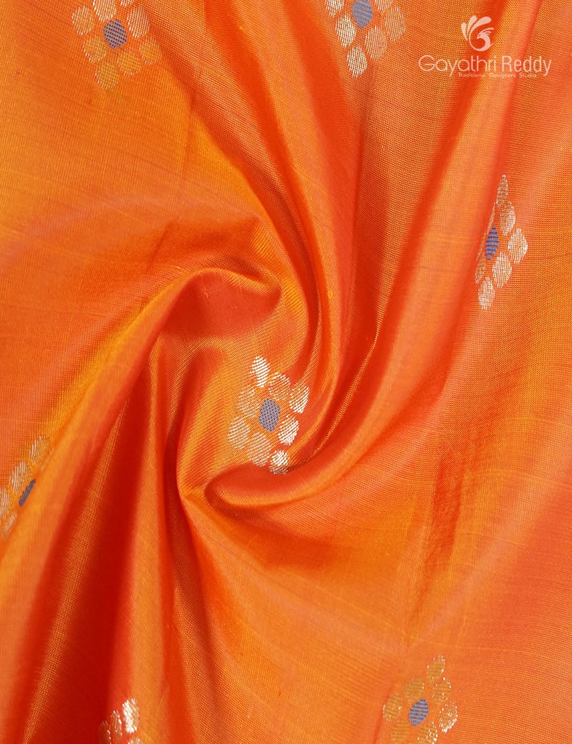 Light weight Kanchipuram Silk Saree in Orange