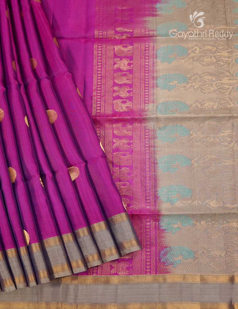 Pure Kanchipuram Soft Silk Saree in Pink and Grey