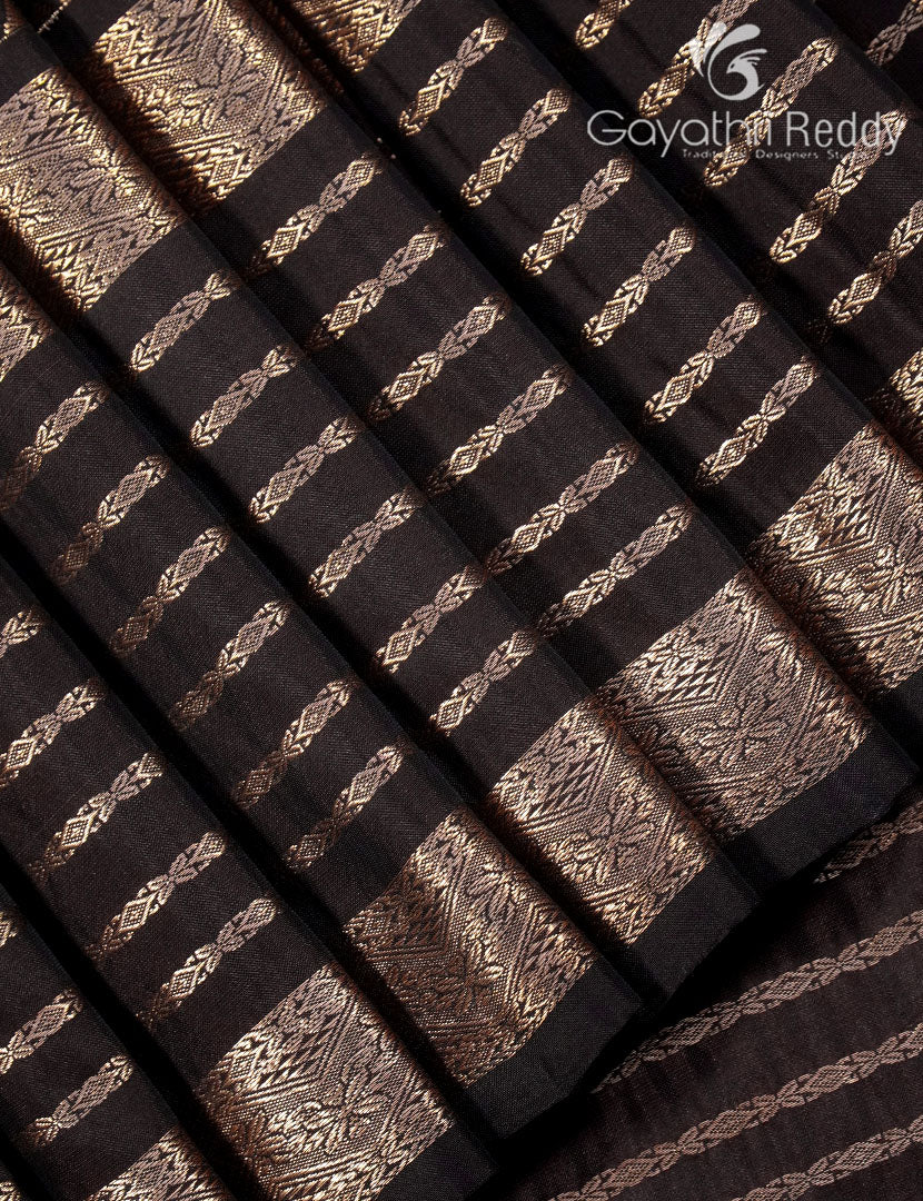 LIGHT WEIGHT KANCHI PATTU-KP8666