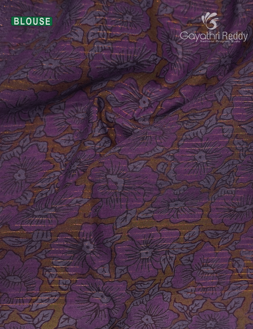 Pure Munga Silk Saree in Light Wine