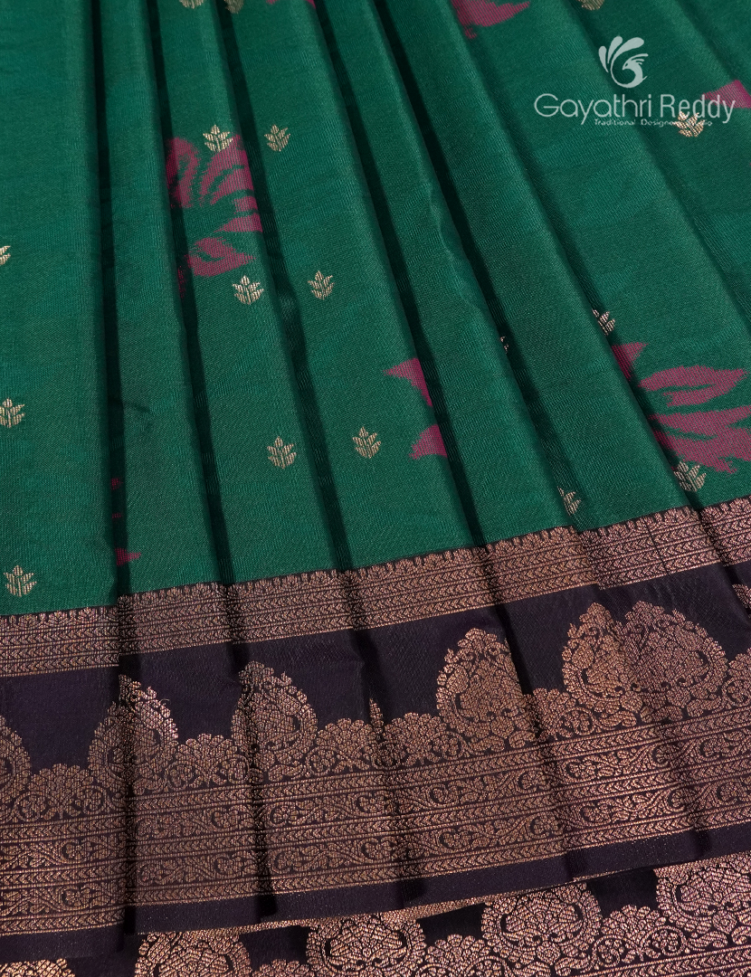 Semi Kanchipuram Art Silk Saree in Deep Bottle Green