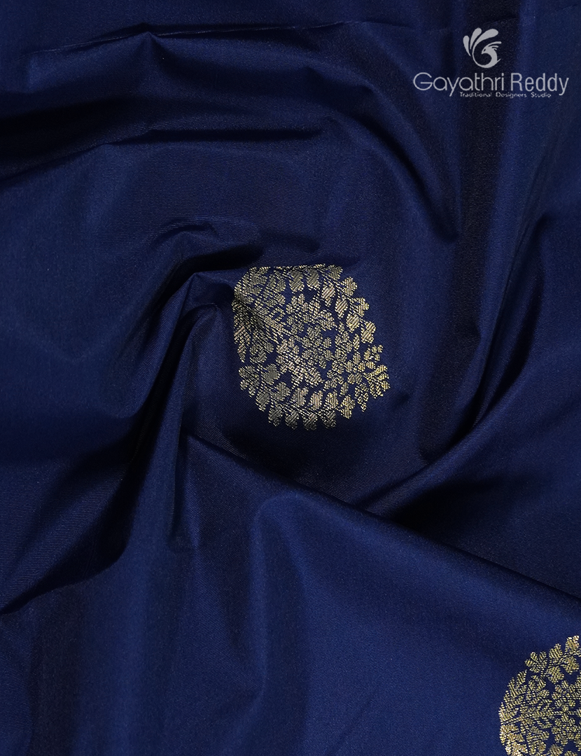 Semi Kanchipuram Silk Saree in Deep Peacock Blue and Cherry Red