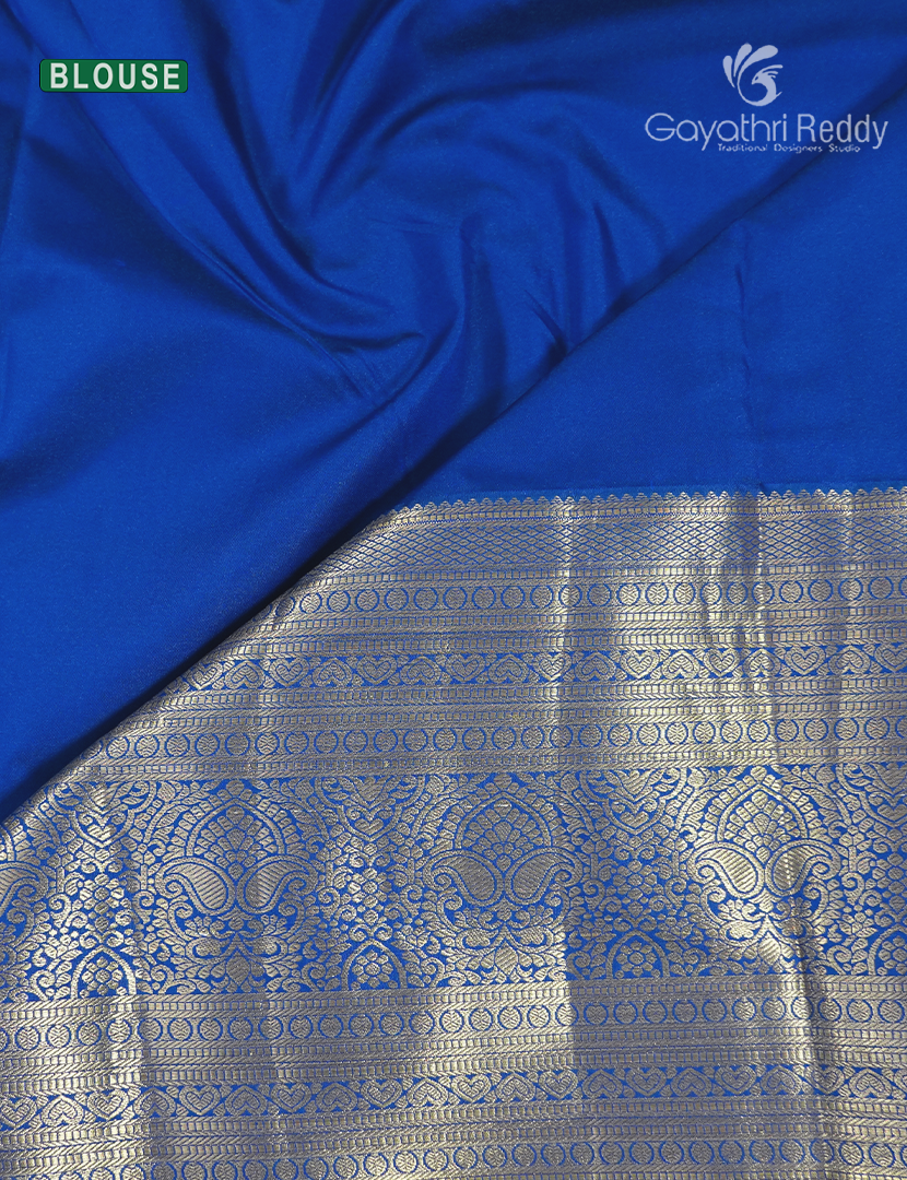 Semi Kanchipuram Silk Saree in Parrot Green and Peacock Blue