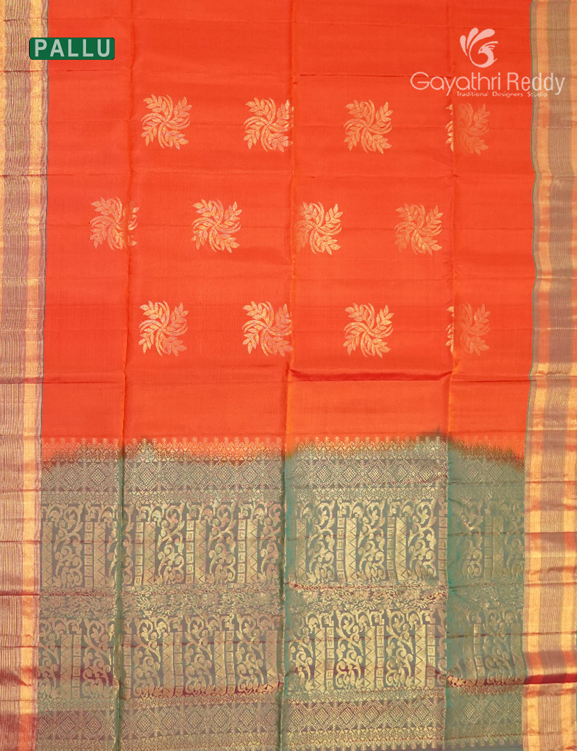 Pure Kanchipuram Soft Silk Saree in Orange and Mehendi Green