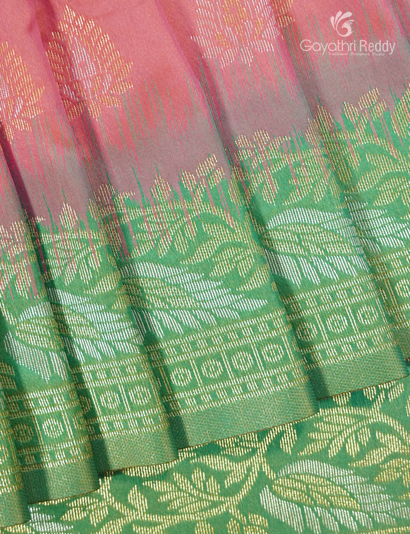 Semi Kanchipuran Silk Saree in Pastel Peach and Apple Green